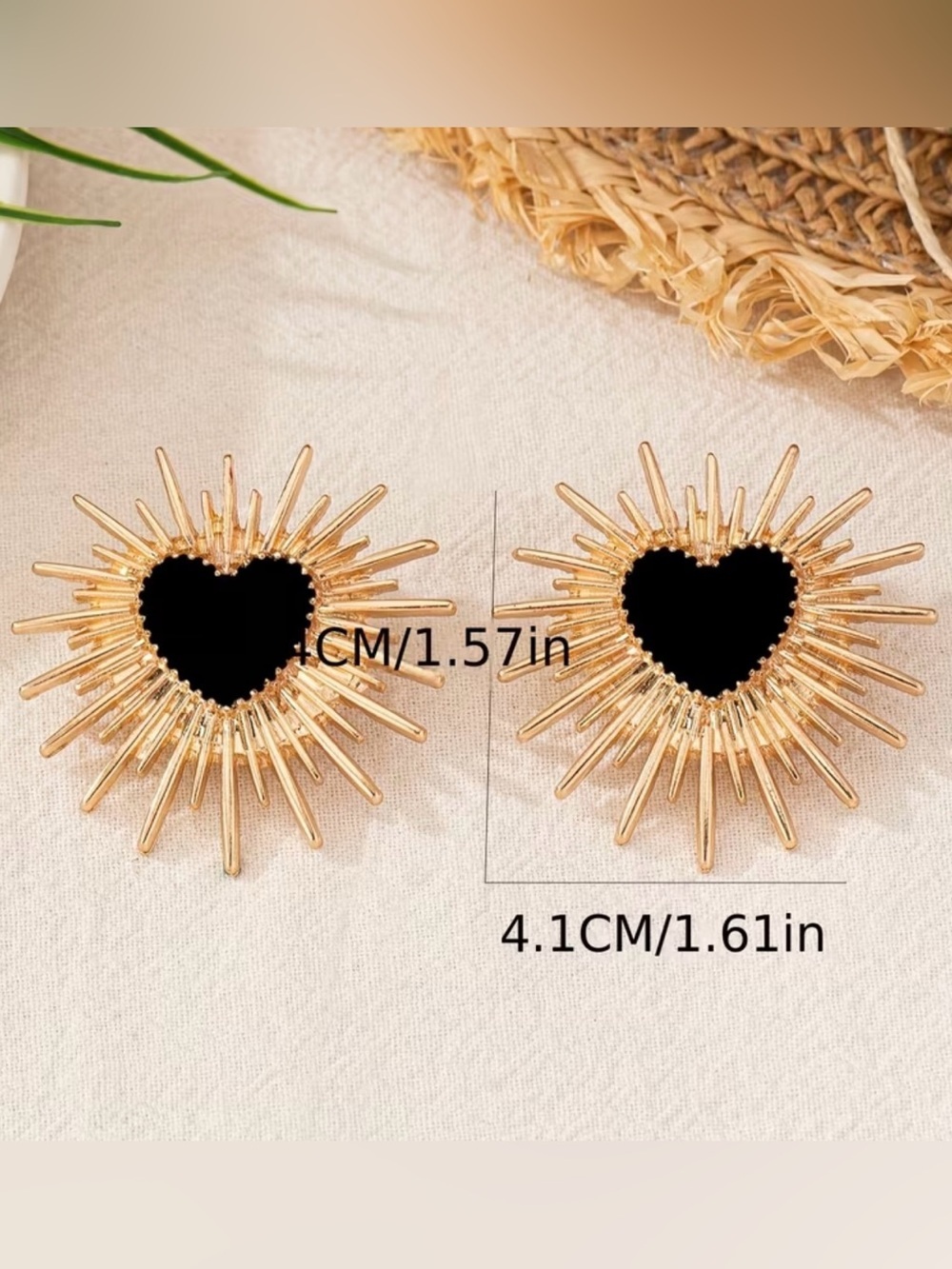NEW! Gold Sunburst with black Heart Stud . Black heart Earrings 🖤 (A0-22)